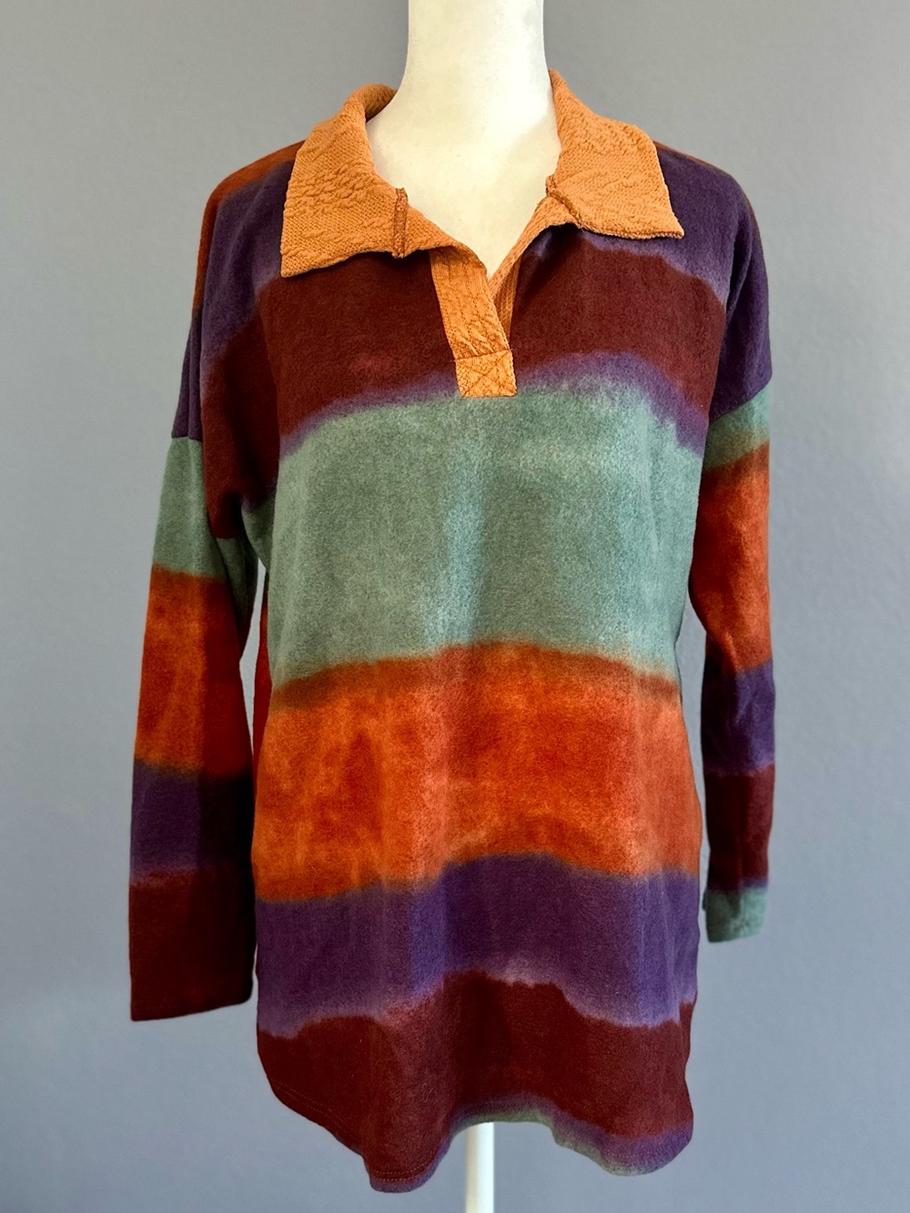 Now N Forever NWOT S Pullover Top